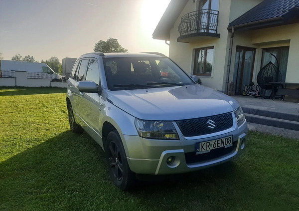 Suzuki Grand Vitara cena 20900 przebieg: 263000, rok produkcji 2005 z Bochnia małe 137